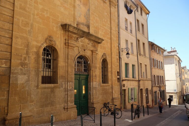 CEF Exterior